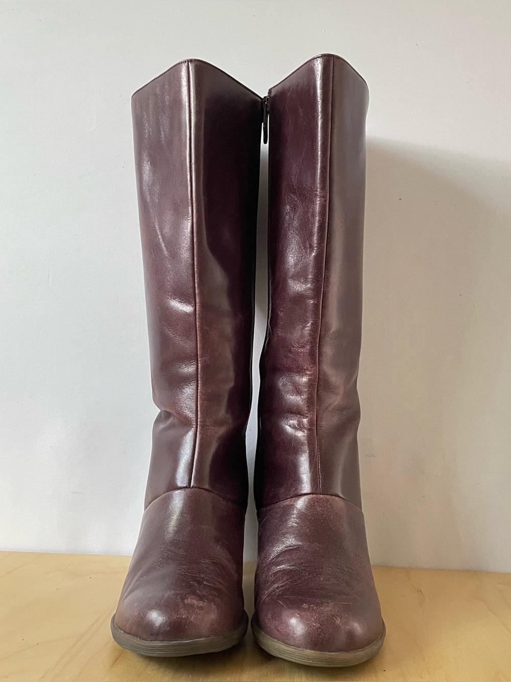 Vintage Dr. Martens Vanna knee-high leather boots | US 8 - Picture 2 of 9